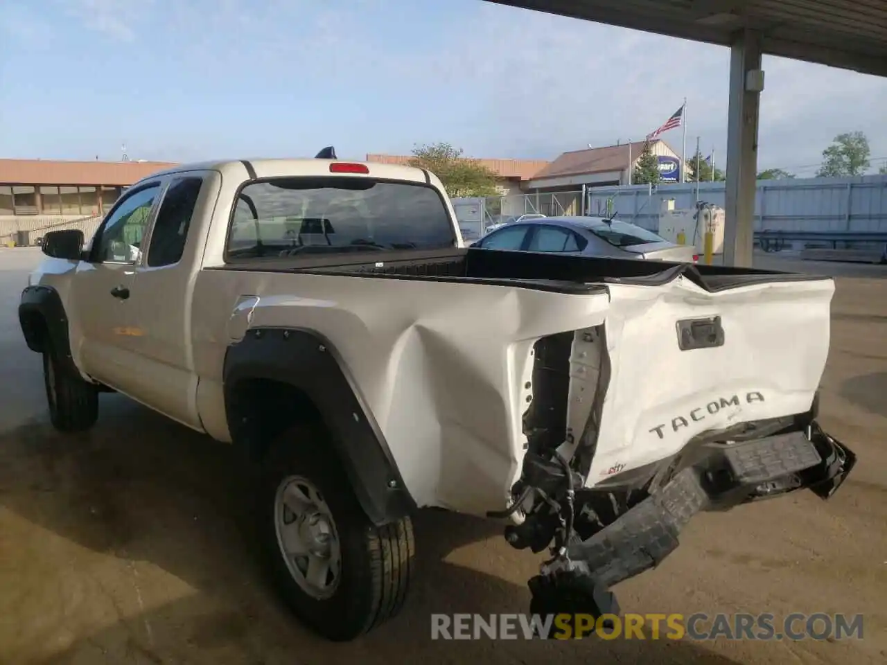 3 Photograph of a damaged car 3TYRX5GN8MT032283 TOYOTA TACOMA 2021