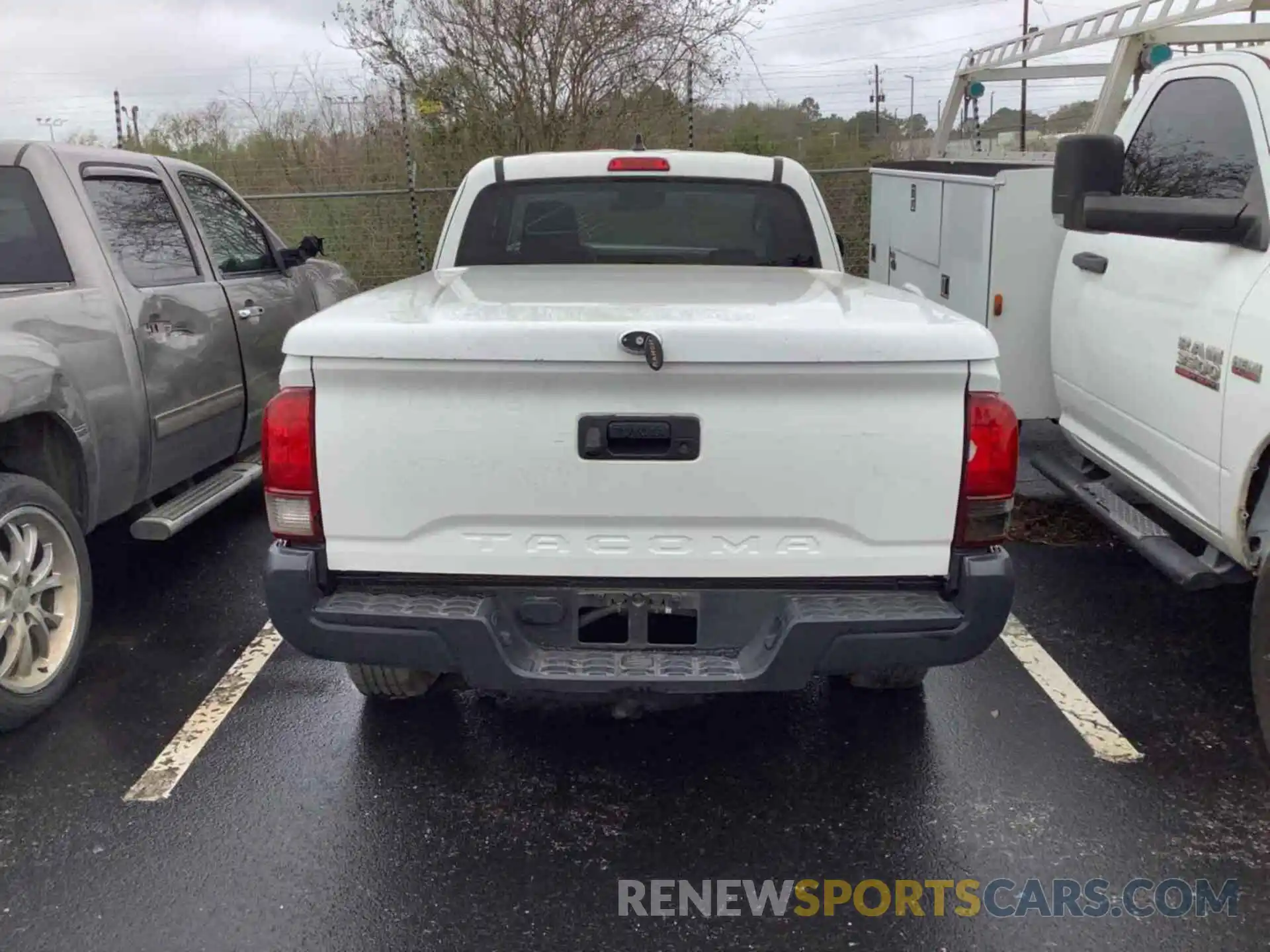 26 Photograph of a damaged car 3TYRX5GN9MT020028 TOYOTA TACOMA 2021