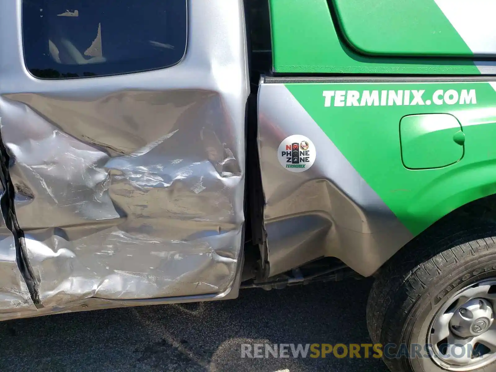 10 Photograph of a damaged car 3TYRX5GNXMT008390 TOYOTA TACOMA 2021