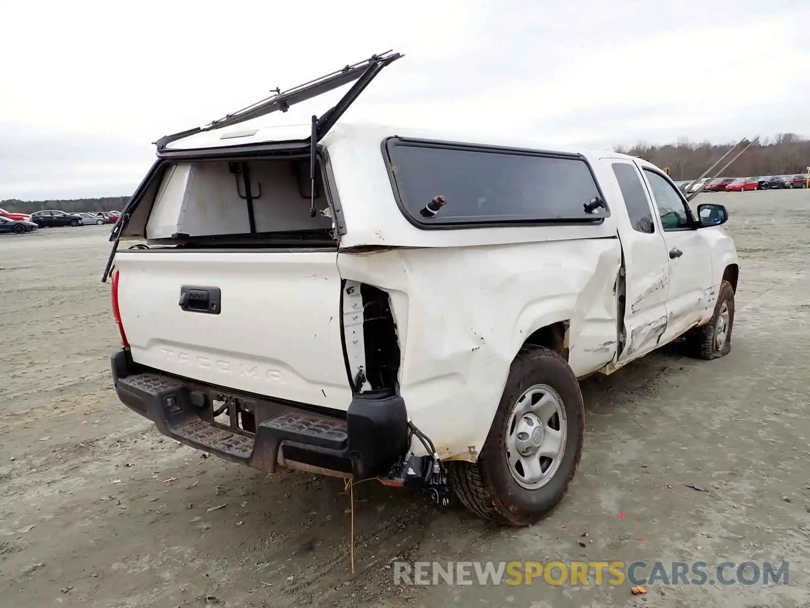 4 Photograph of a damaged car 3TYRX5GNXMT010849 TOYOTA TACOMA 2021