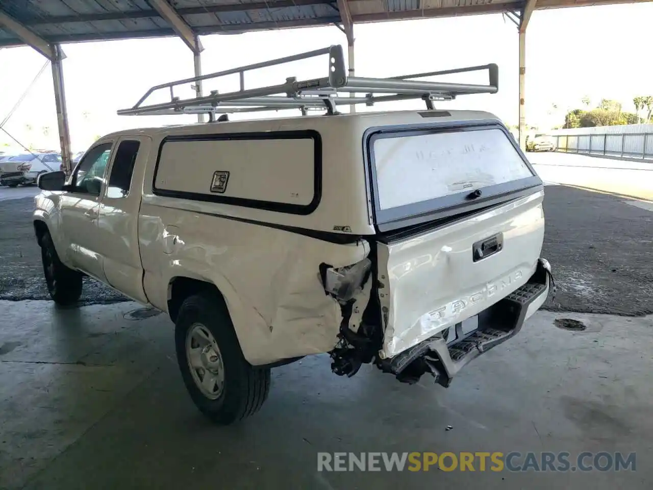 3 Photograph of a damaged car 3TYRX5GNXMT025982 TOYOTA TACOMA 2021