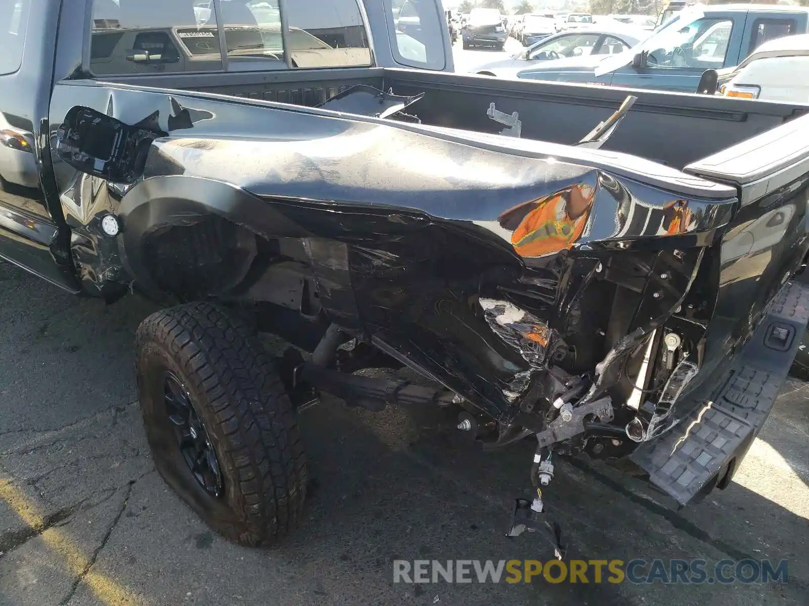 9 Photograph of a damaged car 3TYRZ5CN2MT004916 TOYOTA TACOMA 2021