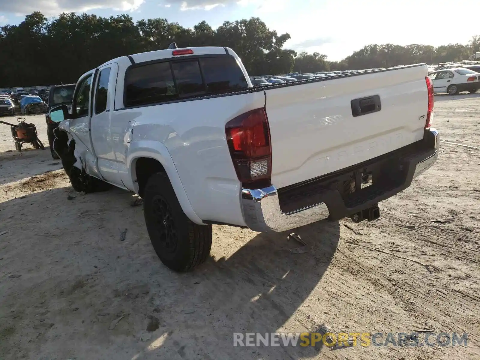 3 Photograph of a damaged car 3TYRZ5CN2MT011266 TOYOTA TACOMA 2021