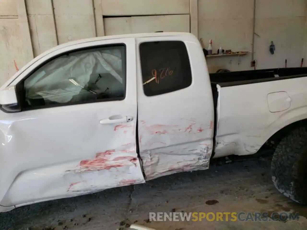 9 Photograph of a damaged car 3TYRZ5CN9MT010521 TOYOTA TACOMA 2021