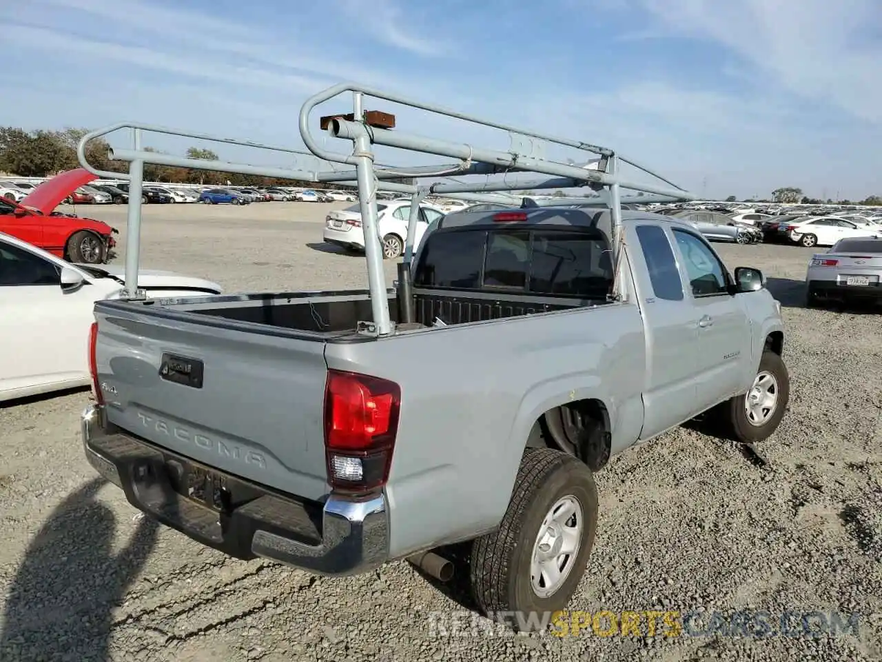 4 Photograph of a damaged car 3TYSX5EN3MT007019 TOYOTA TACOMA 2021