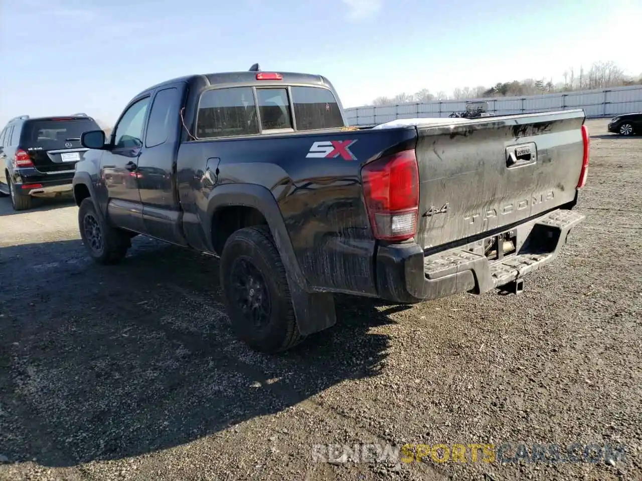 3 Photograph of a damaged car 3TYSX5ENXMT005610 TOYOTA TACOMA 2021