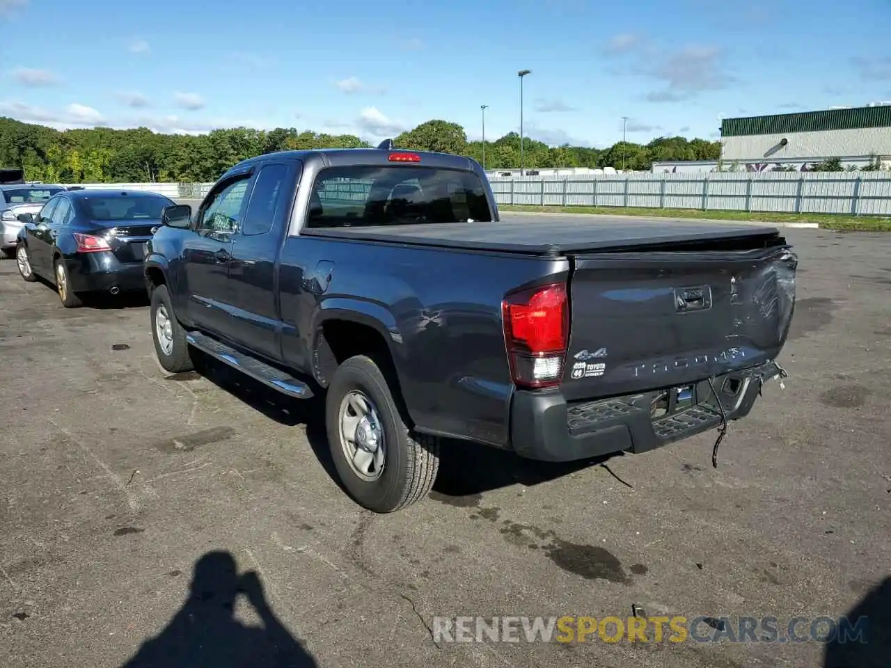 3 Photograph of a damaged car 3TYSX5ENXMT008944 TOYOTA TACOMA 2021