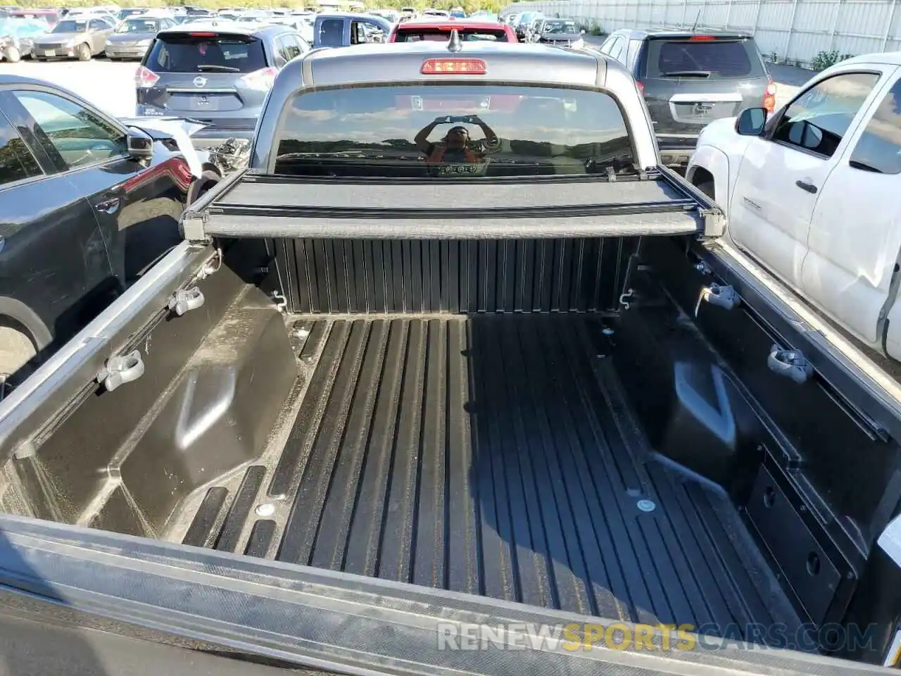 6 Photograph of a damaged car 3TYSX5ENXMT008944 TOYOTA TACOMA 2021