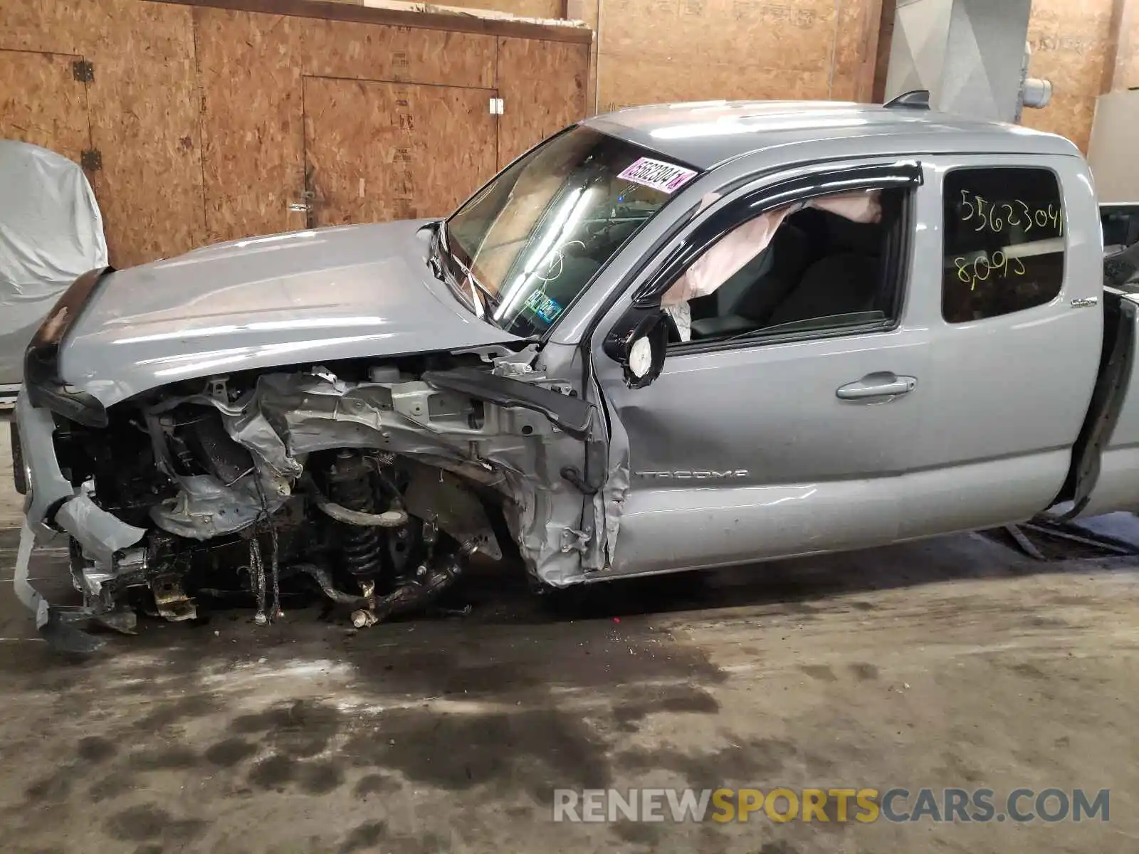 9 Photograph of a damaged car 3TYSZ5AN0MT014719 TOYOTA TACOMA 2021