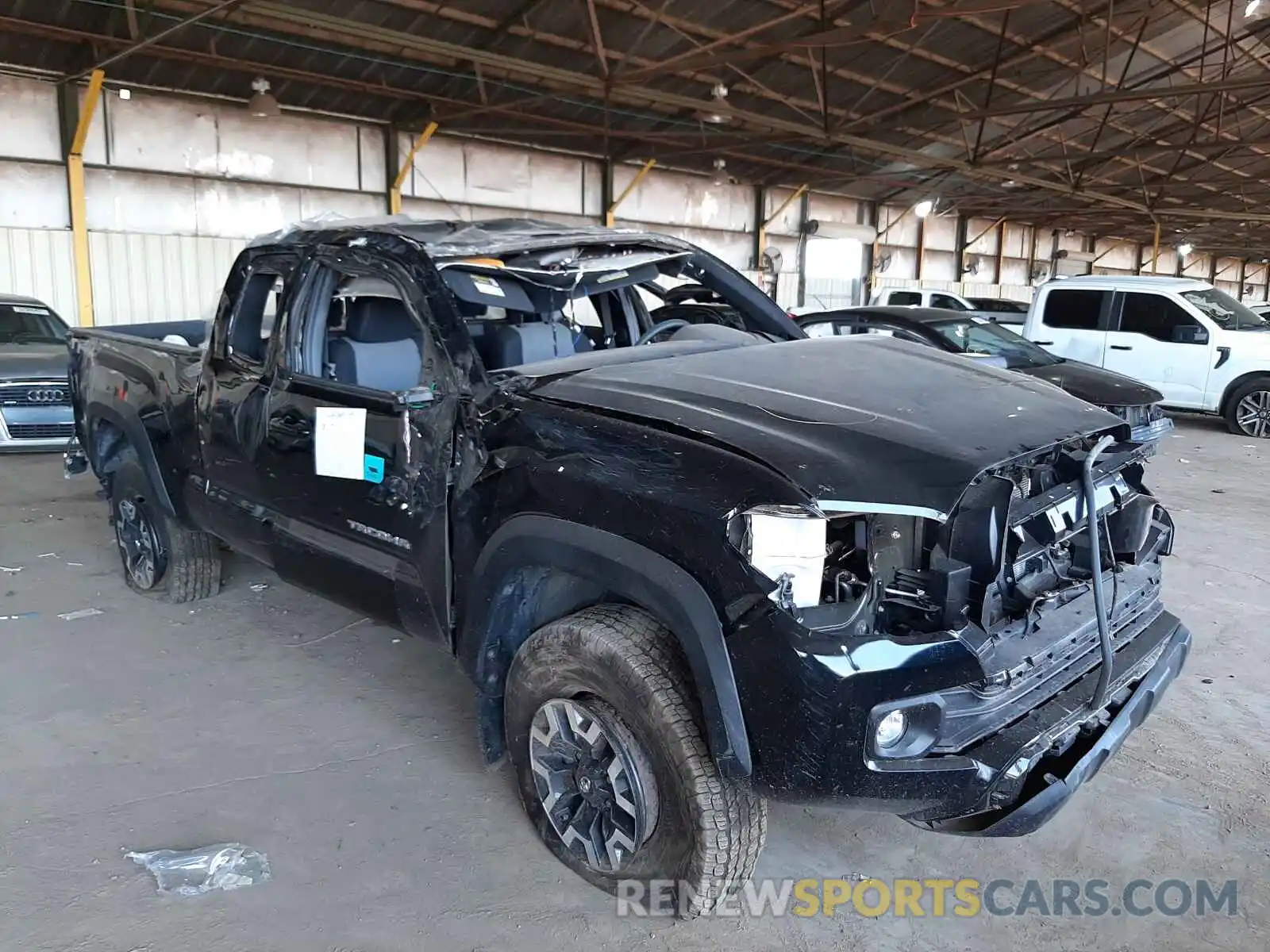 1 Photograph of a damaged car 3TYSZ5AN0MT014798 TOYOTA TACOMA 2021