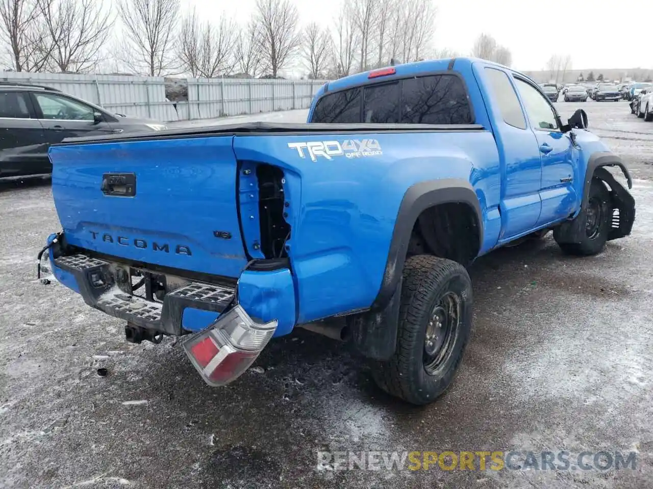 4 Photograph of a damaged car 3TYSZ5AN0MT045520 TOYOTA TACOMA 2021