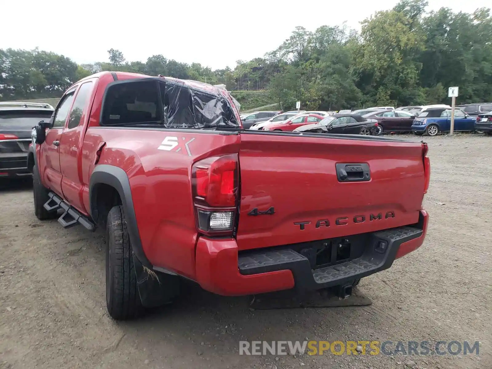 3 Photograph of a damaged car 3TYSZ5AN1MT013367 TOYOTA TACOMA 2021