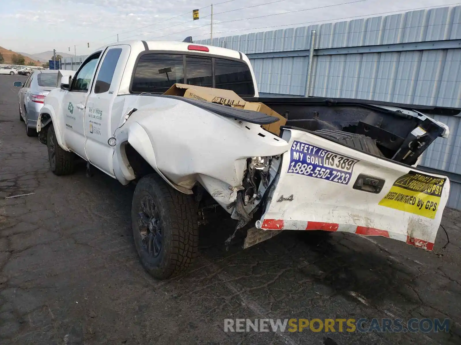 3 Photograph of a damaged car 3TYSZ5AN3MT007666 TOYOTA TACOMA 2021