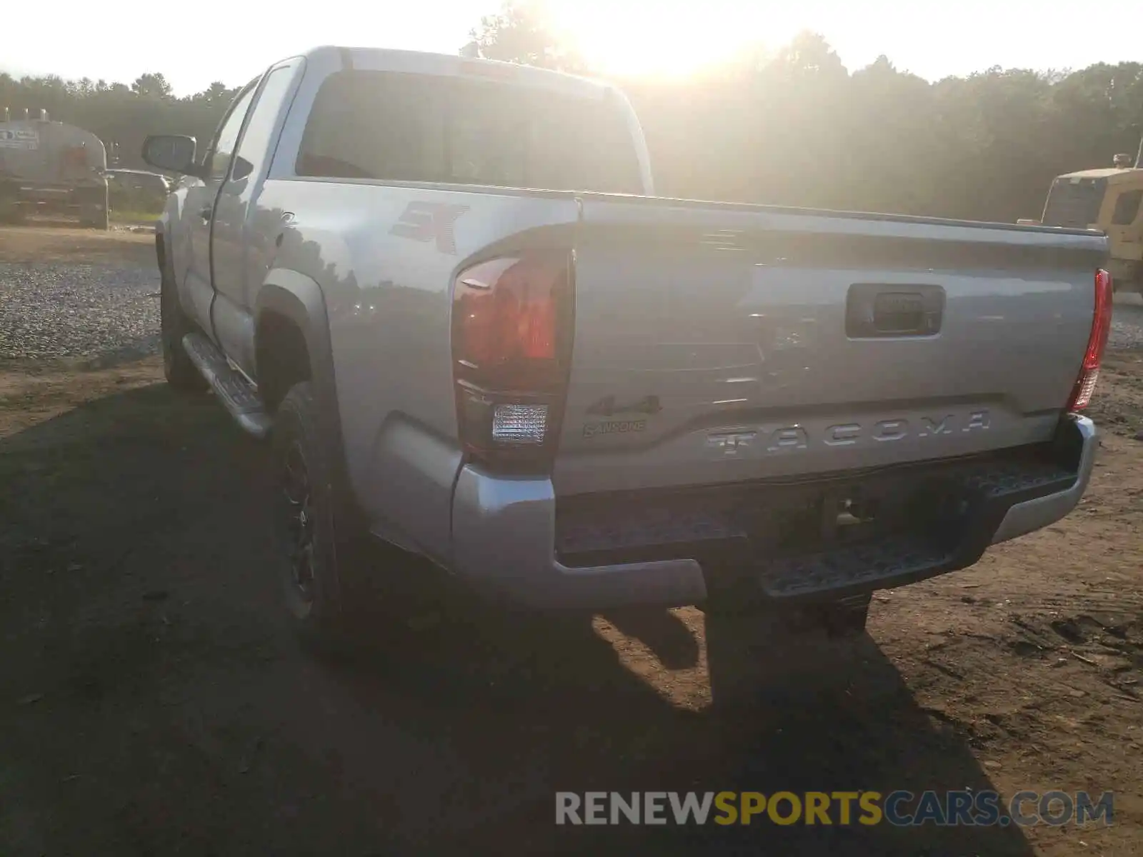 3 Photograph of a damaged car 3TYSZ5AN3MT034642 TOYOTA TACOMA 2021