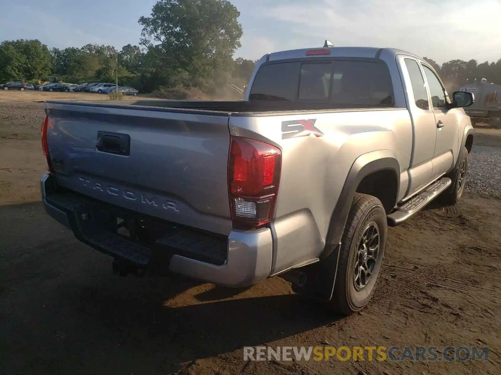 4 Photograph of a damaged car 3TYSZ5AN3MT034642 TOYOTA TACOMA 2021