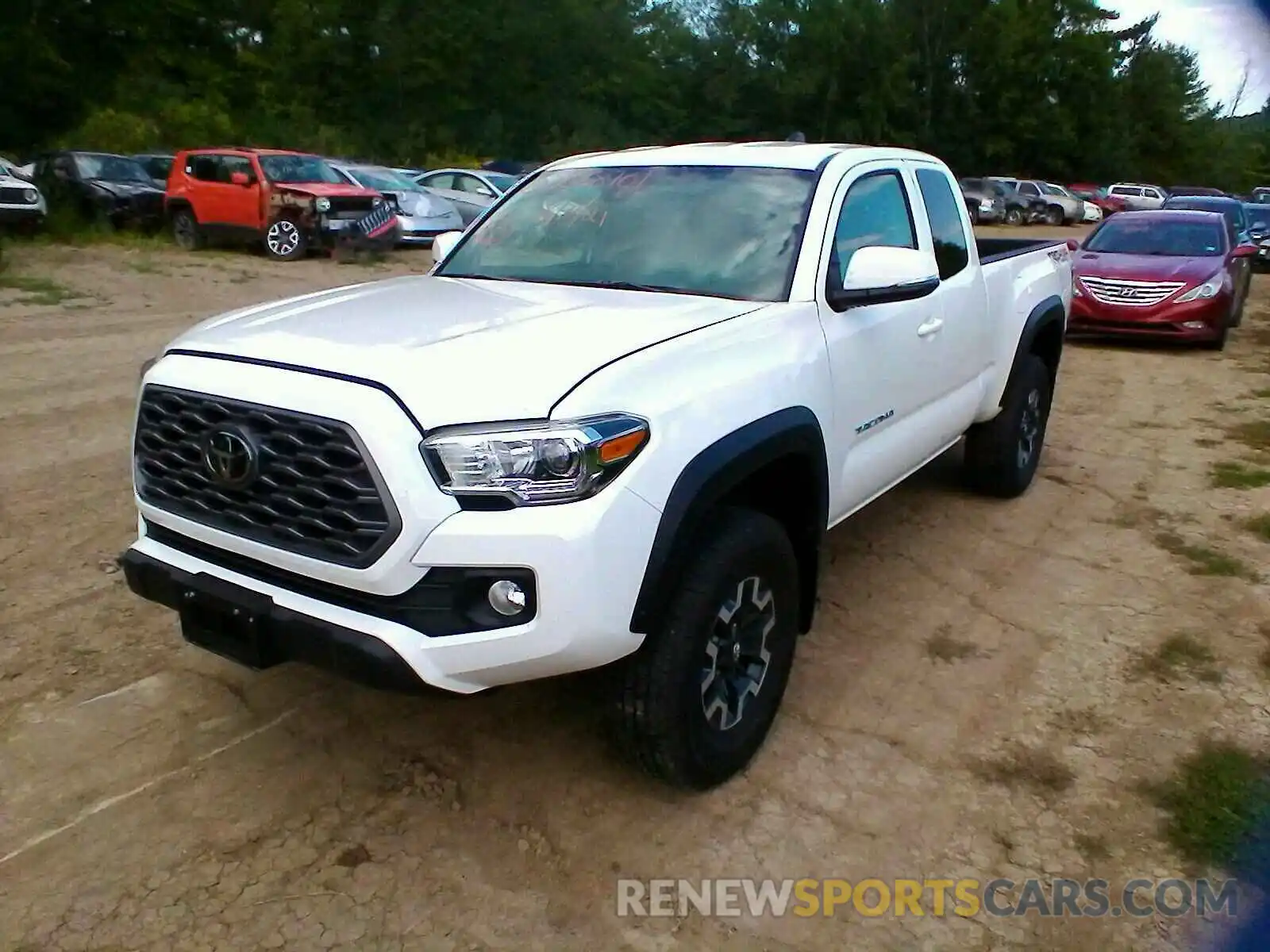 2 Photograph of a damaged car 3TYSZ5AN3MT036911 TOYOTA TACOMA 2021