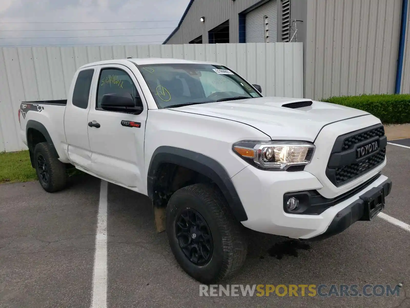 1 Photograph of a damaged car 3TYSZ5AN4MT020765 TOYOTA TACOMA 2021