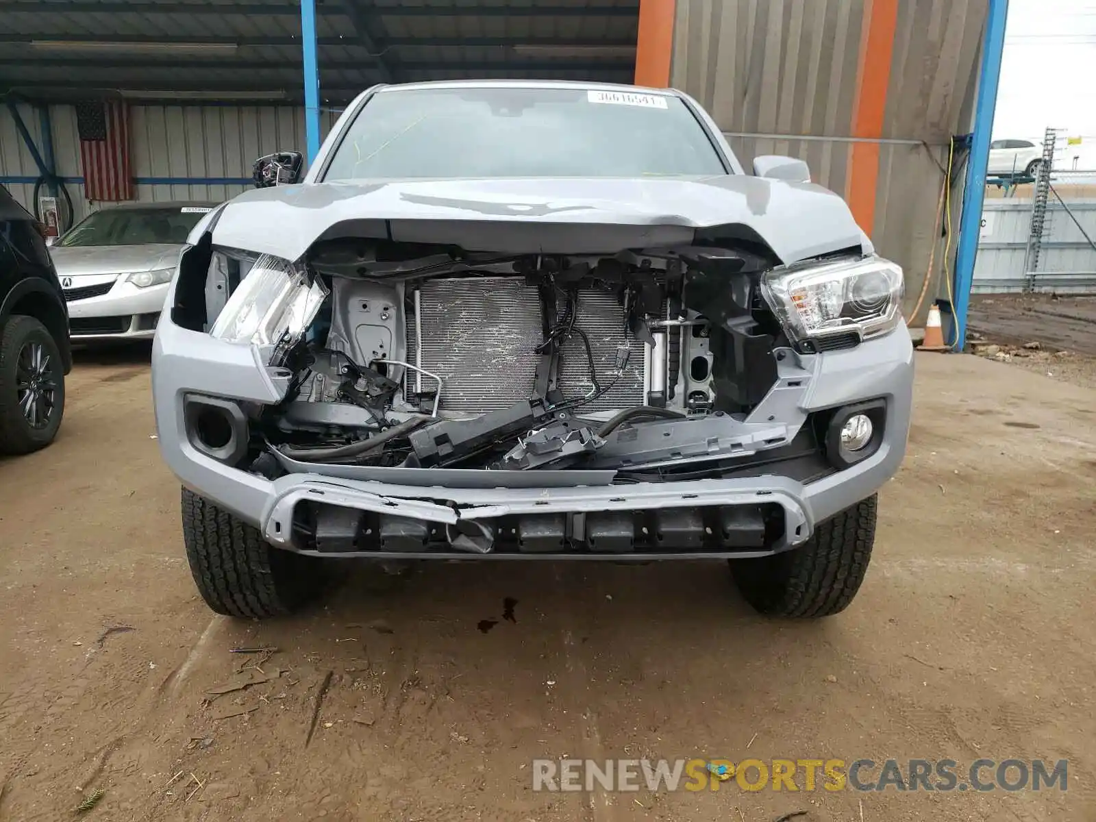 9 Photograph of a damaged car 3TYSZ5AN5MT009211 TOYOTA TACOMA 2021