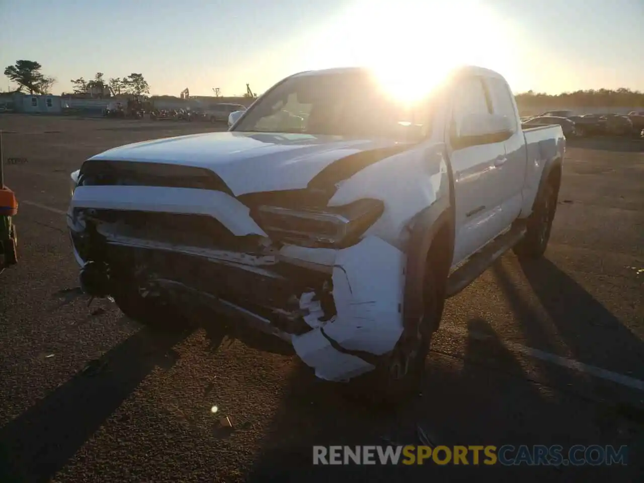 2 Photograph of a damaged car 3TYSZ5AN5MT016174 TOYOTA TACOMA 2021