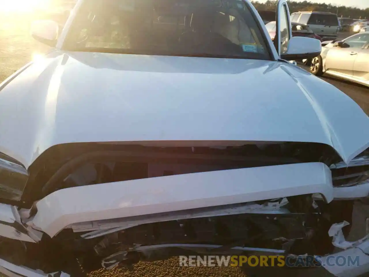 7 Photograph of a damaged car 3TYSZ5AN5MT016174 TOYOTA TACOMA 2021