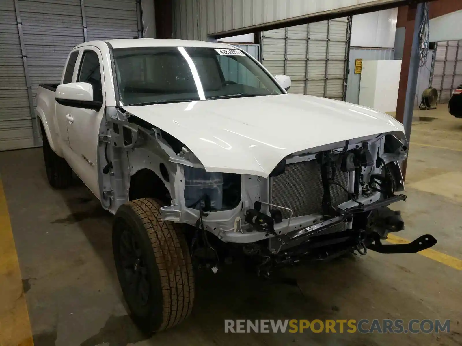 1 Photograph of a damaged car 3TYSZ5AN5MT016515 TOYOTA TACOMA 2021