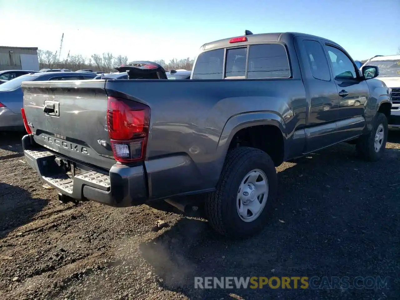 4 Photograph of a damaged car 3TYSZ5AN6MT017317 TOYOTA TACOMA 2021