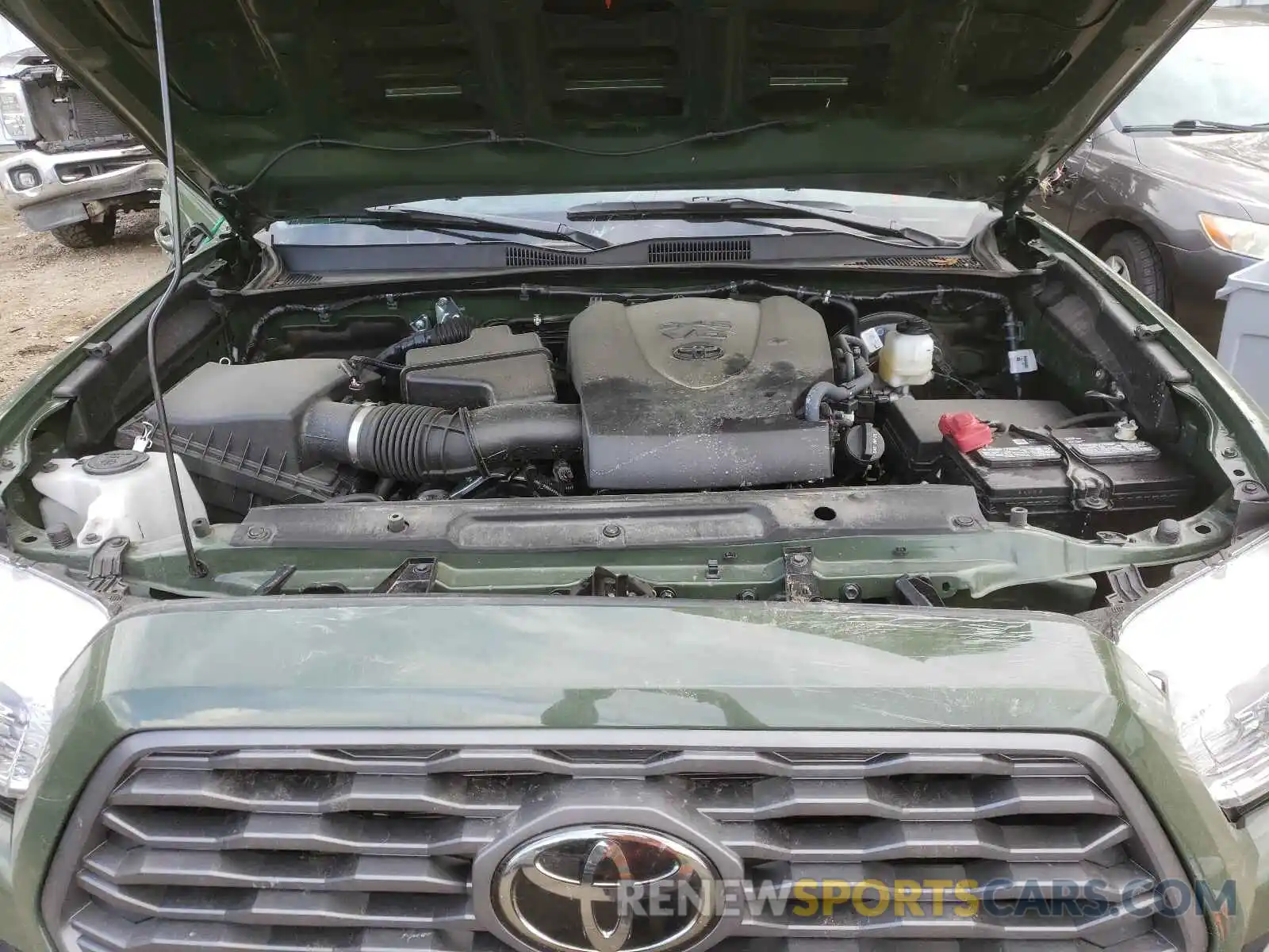 7 Photograph of a damaged car 3TYSZ5AN8MT016847 TOYOTA TACOMA 2021