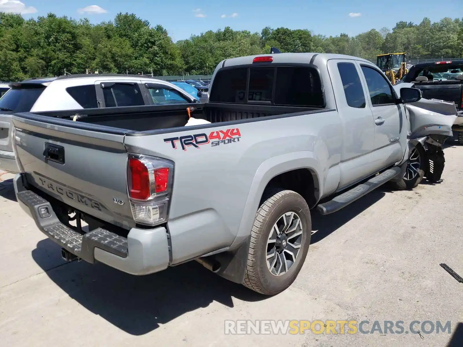 4 Photograph of a damaged car 3TYSZ5AN9MT017120 TOYOTA TACOMA 2021