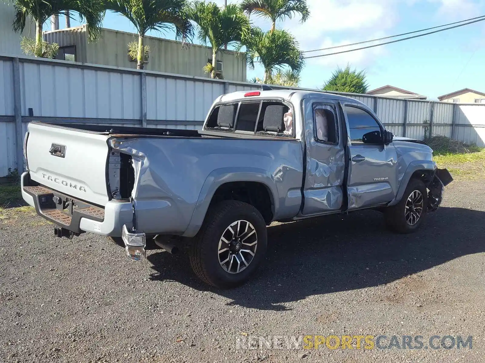 4 Photograph of a damaged car 3TYSZ5AN9MT023032 TOYOTA TACOMA 2021