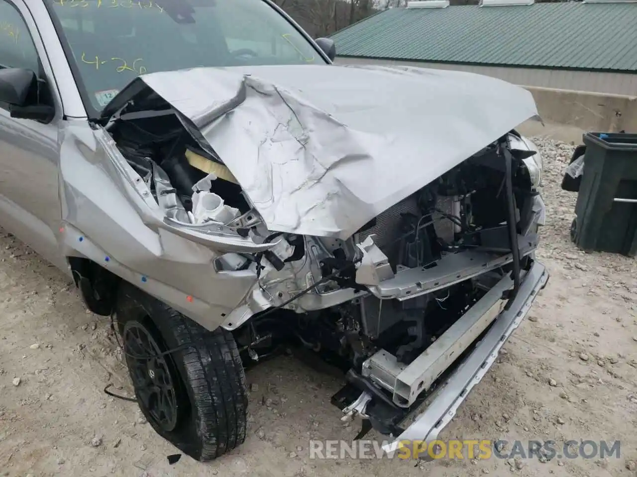 9 Photograph of a damaged car 3TYSZ5ANXMT010435 TOYOTA TACOMA 2021