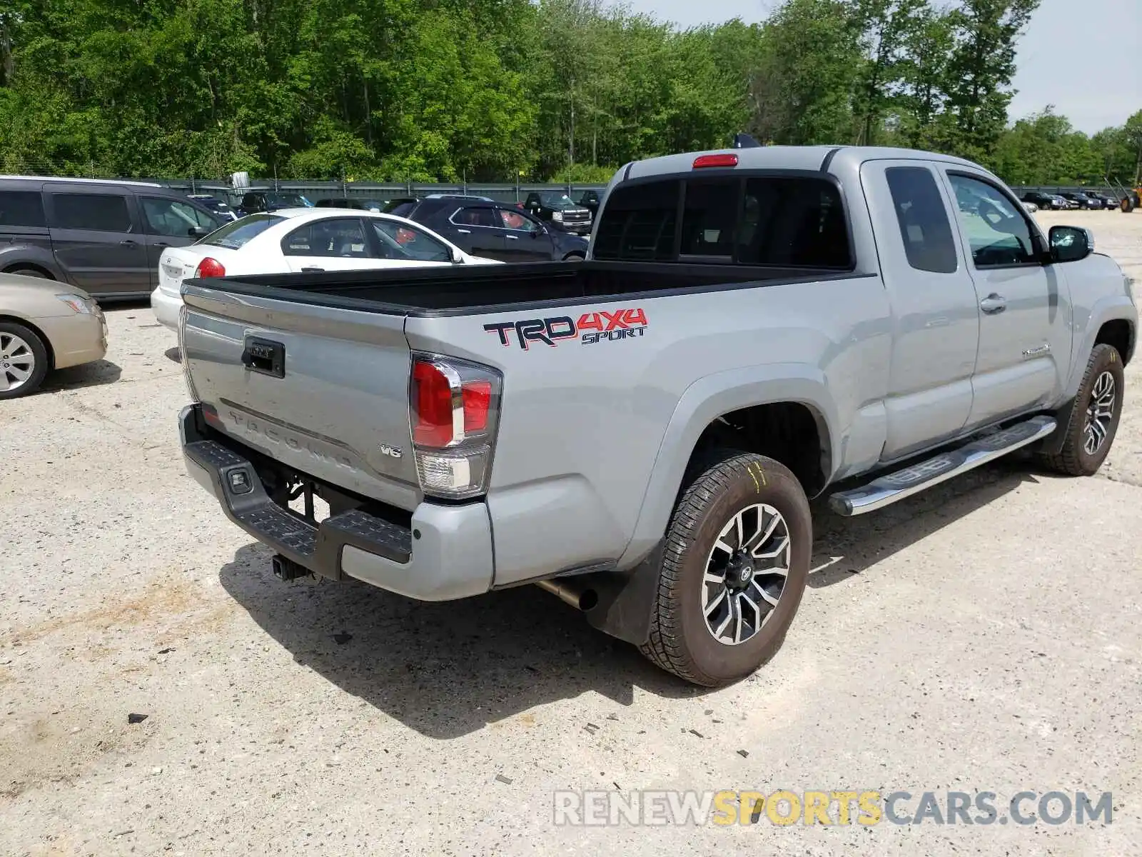 4 Photograph of a damaged car 3TYSZ5ANXMT021886 TOYOTA TACOMA 2021