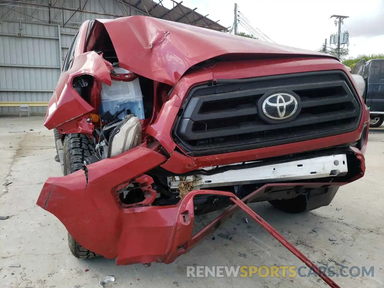 9 Photograph of a damaged car 5TFAX5GN0MX190555 TOYOTA TACOMA 2021