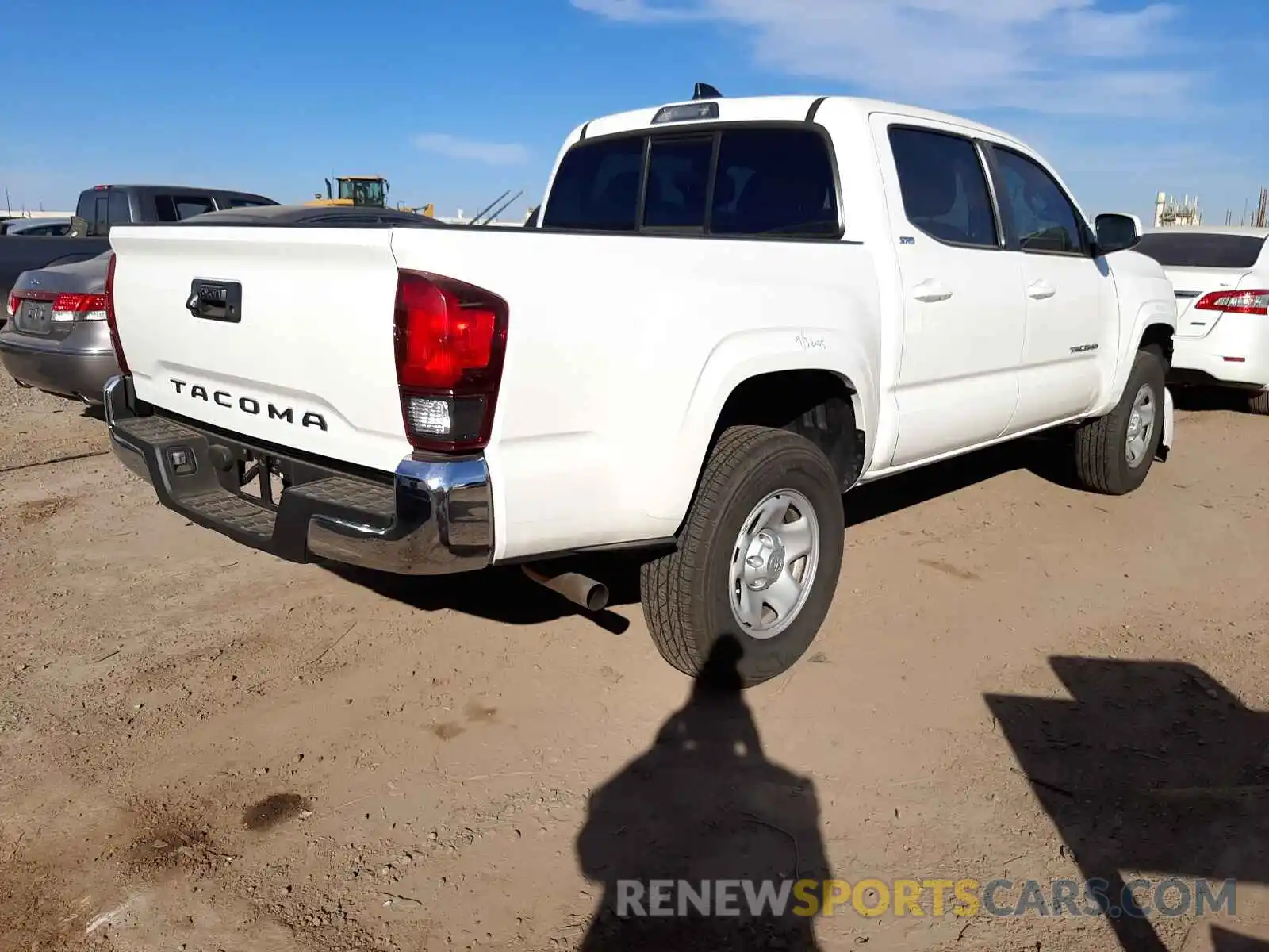 4 Photograph of a damaged car 5TFAX5GN2MX194669 TOYOTA TACOMA 2021