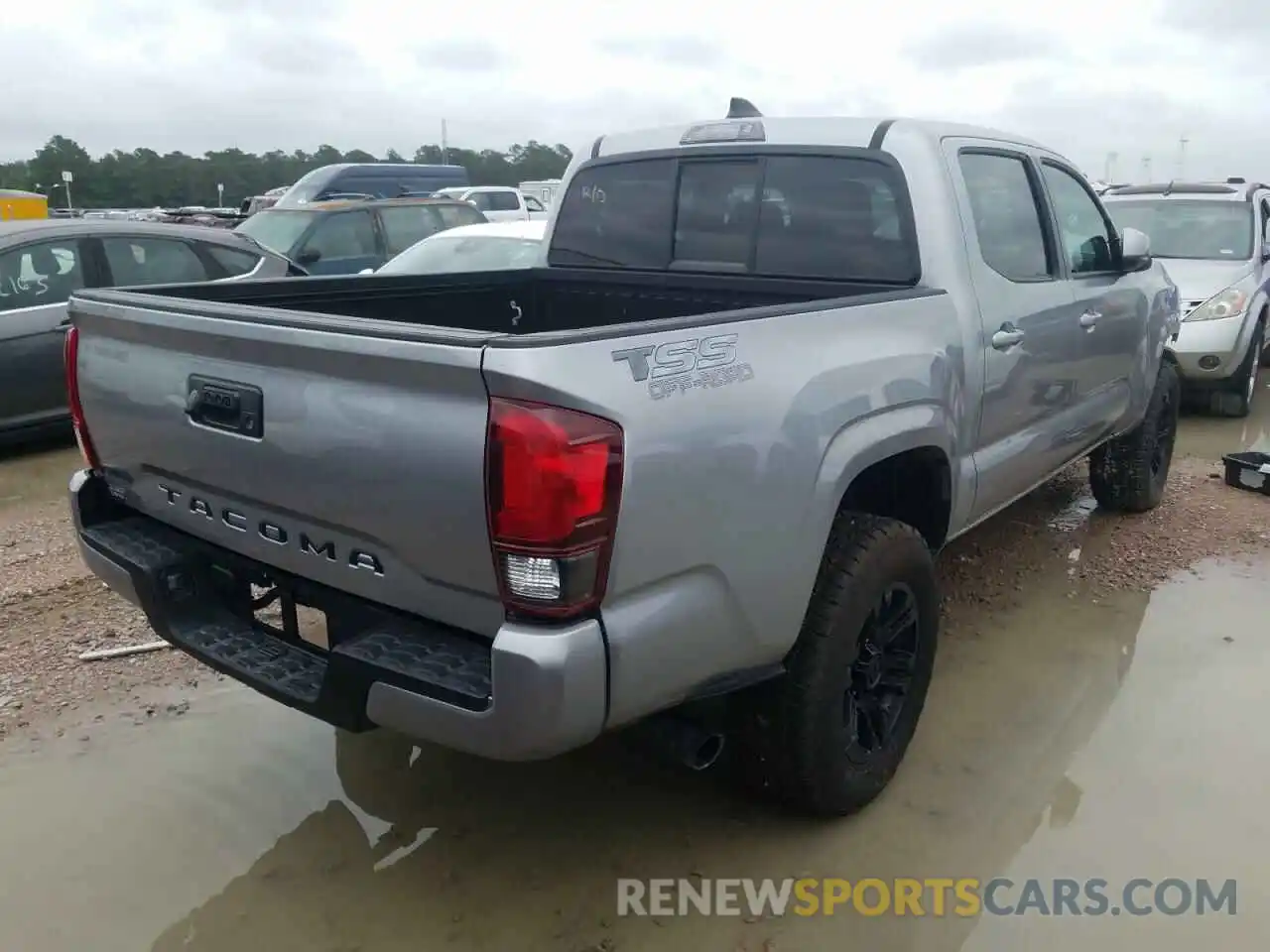 4 Photograph of a damaged car 5TFAX5GN3MX191084 TOYOTA TACOMA 2021