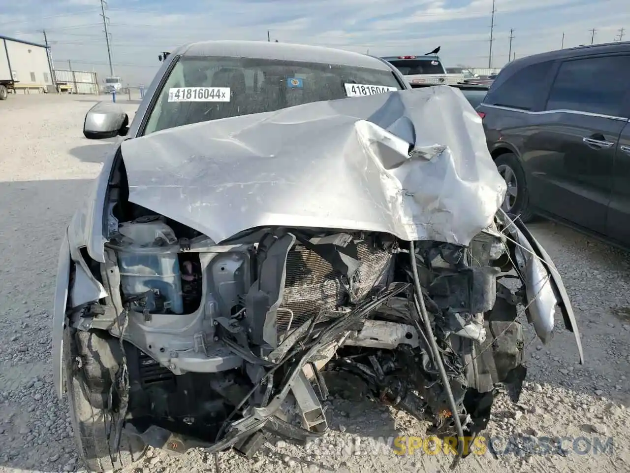 5 Photograph of a damaged car 5TFAX5GN3MX191344 TOYOTA TACOMA 2021