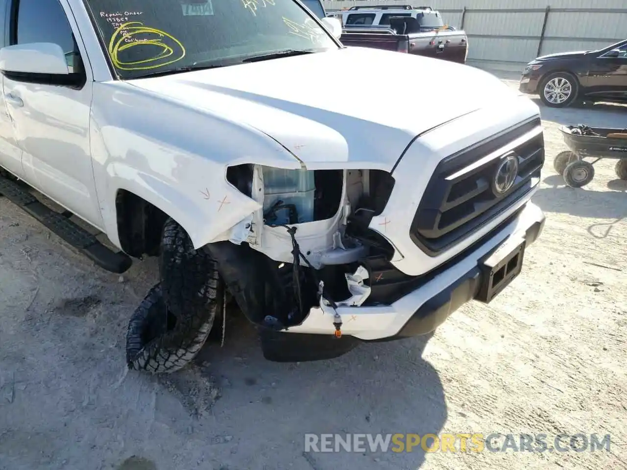 9 Photograph of a damaged car 5TFAX5GN4MX191241 TOYOTA TACOMA 2021