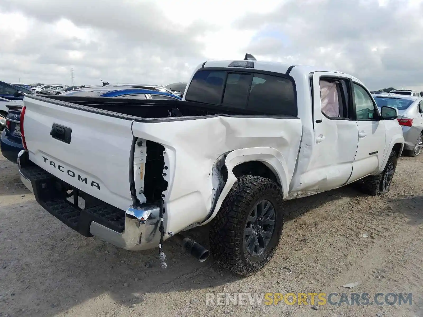 4 Фотография поврежденного автомобиля 5TFAX5GN5MX193189 TOYOTA TACOMA 2021