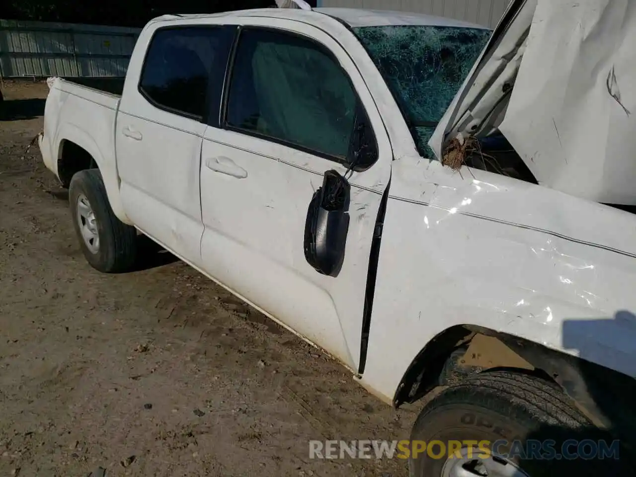 9 Photograph of a damaged car 5TFAX5GN7MX189077 TOYOTA TACOMA 2021