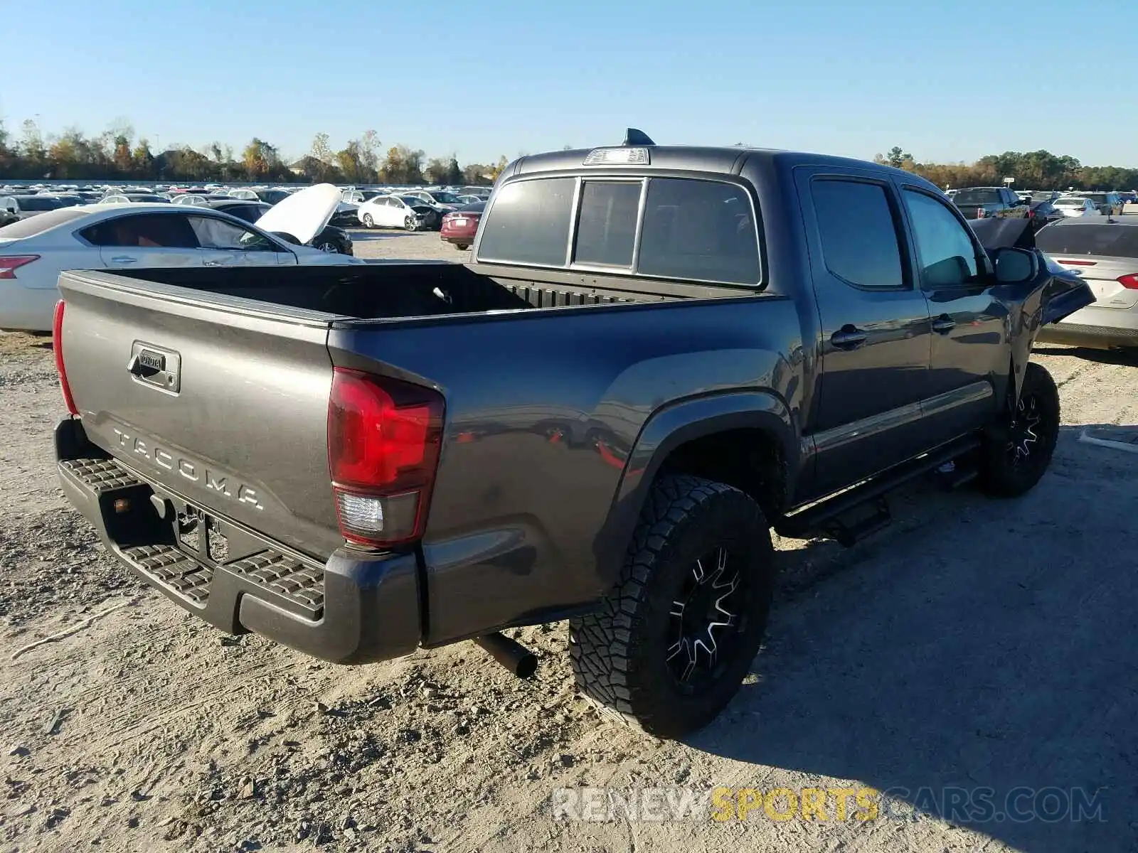 4 Photograph of a damaged car 5TFAX5GN8MX189170 TOYOTA TACOMA 2021