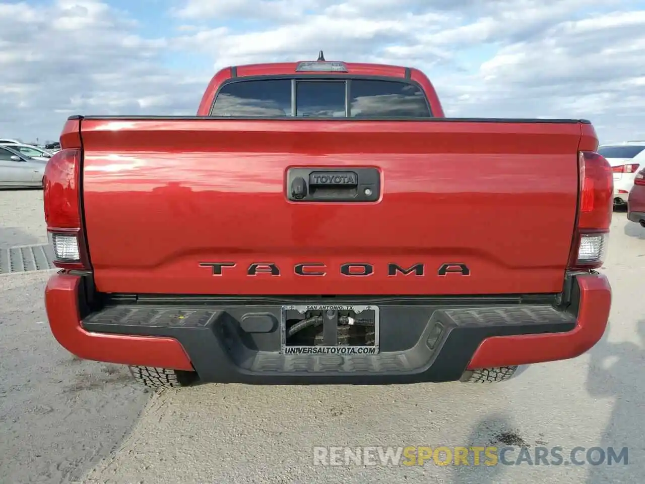 6 Photograph of a damaged car 5TFAX5GN9MX188769 TOYOTA TACOMA 2021