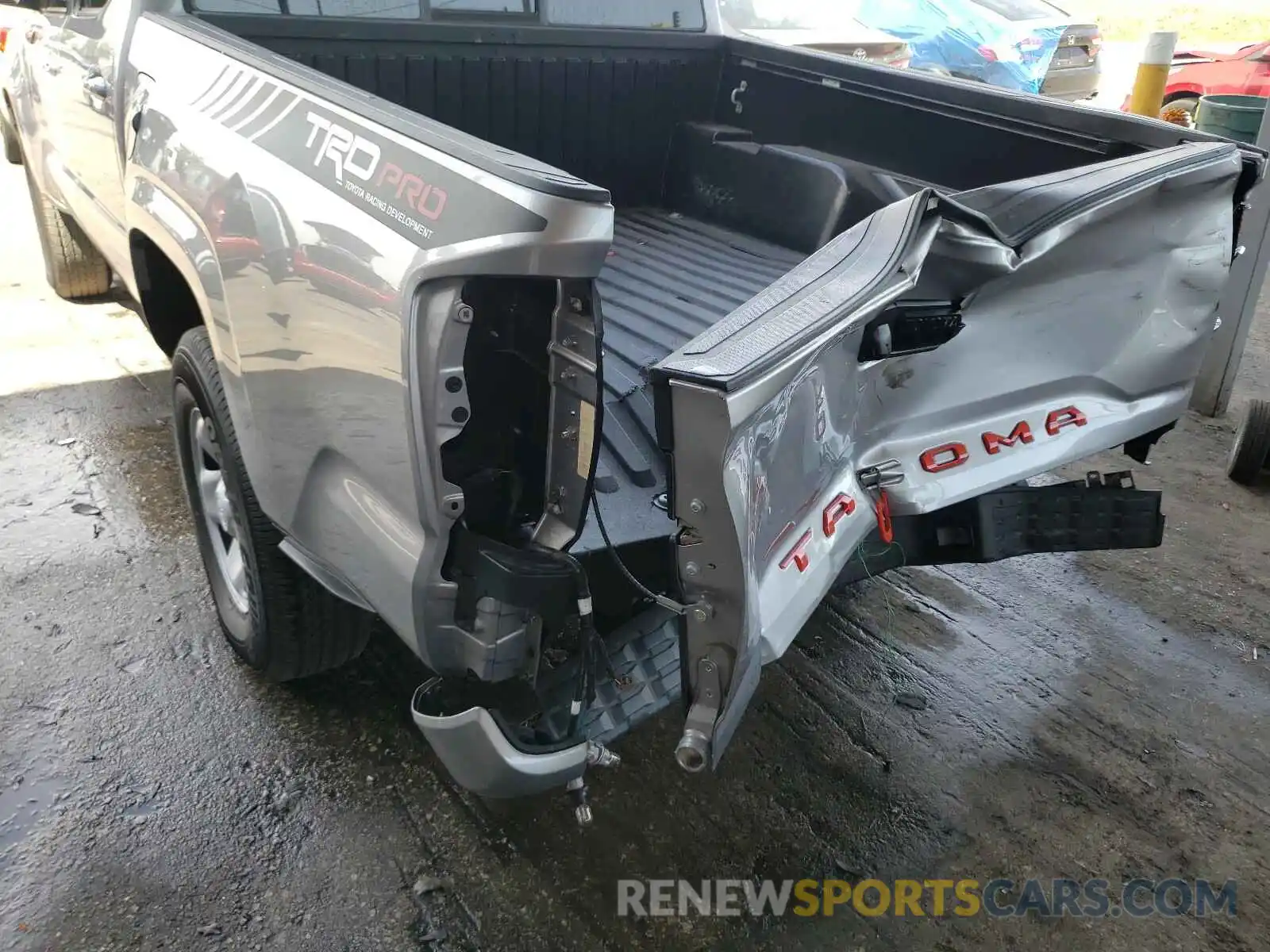 9 Photograph of a damaged car 5TFAX5GN9MX193356 TOYOTA TACOMA 2021