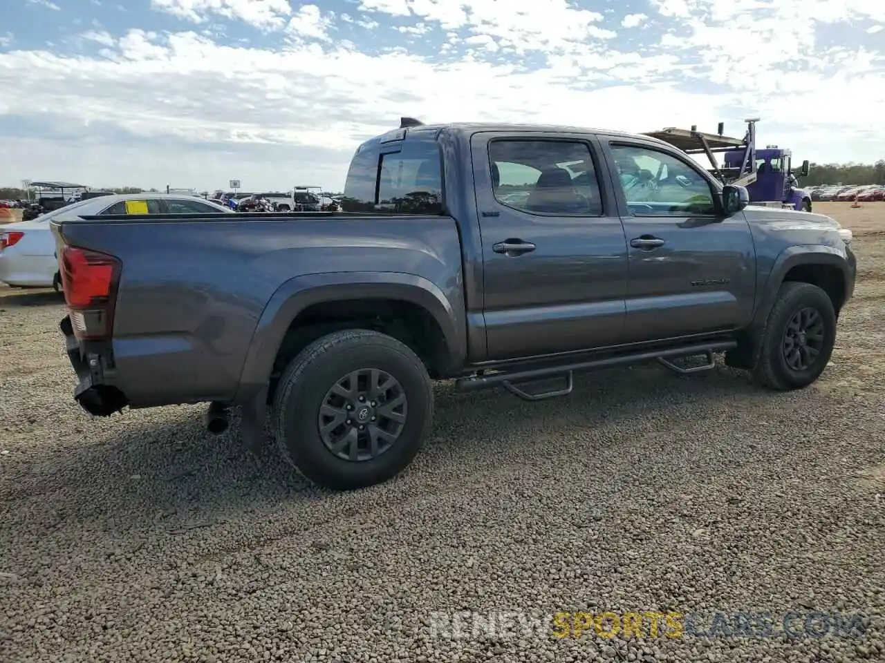 3 Photograph of a damaged car 5TFAZ5CN0MX097096 TOYOTA TACOMA 2021