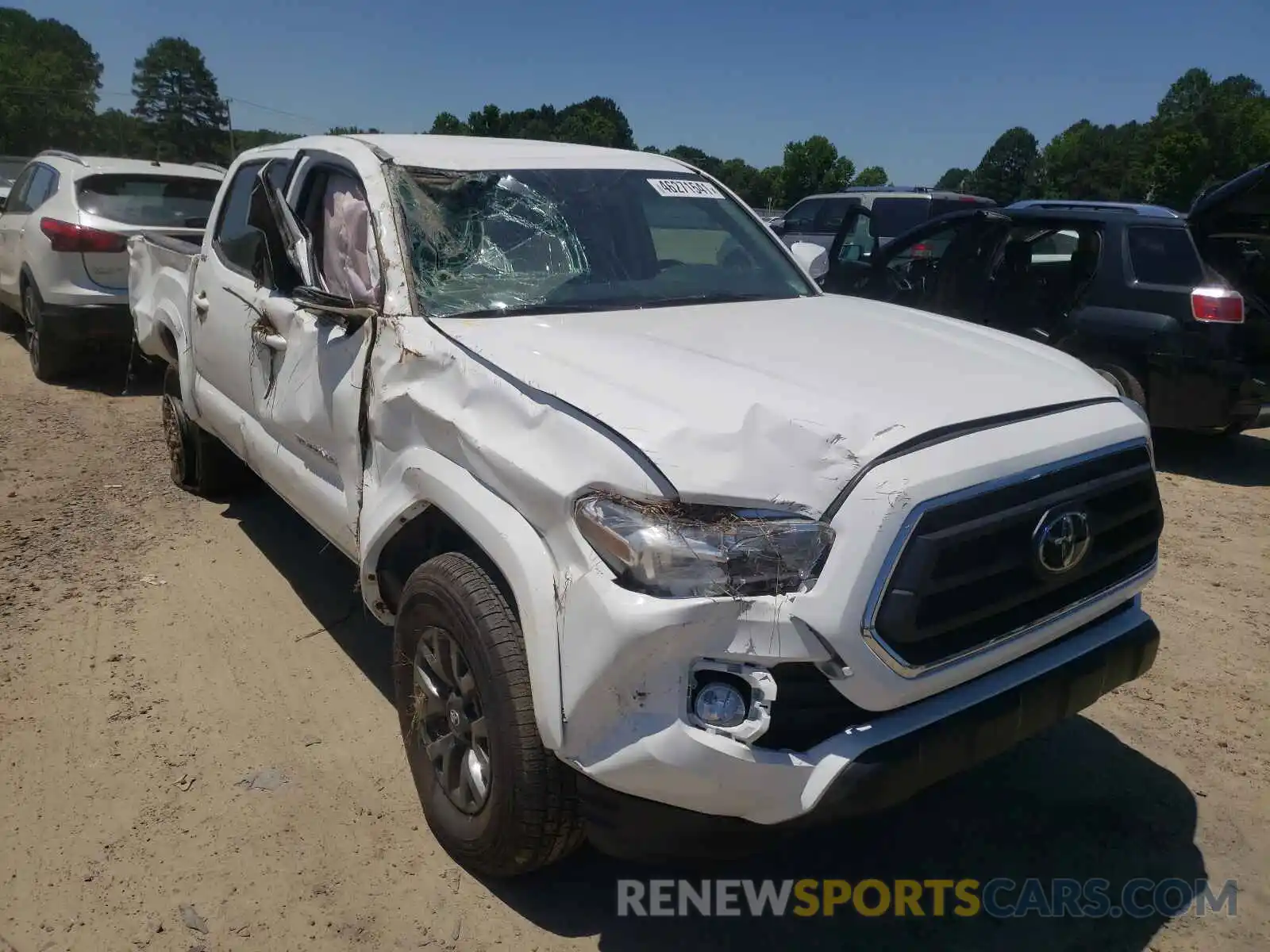 1 Photograph of a damaged car 5TFAZ5CN0MX098278 TOYOTA TACOMA 2021