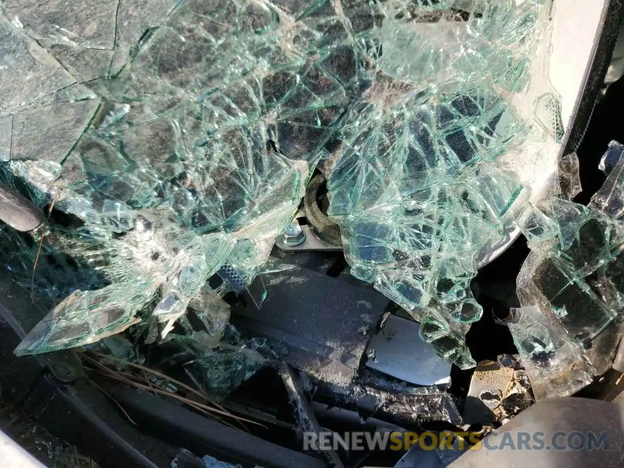 10 Photograph of a damaged car 5TFAZ5CN0MX099253 TOYOTA TACOMA 2021