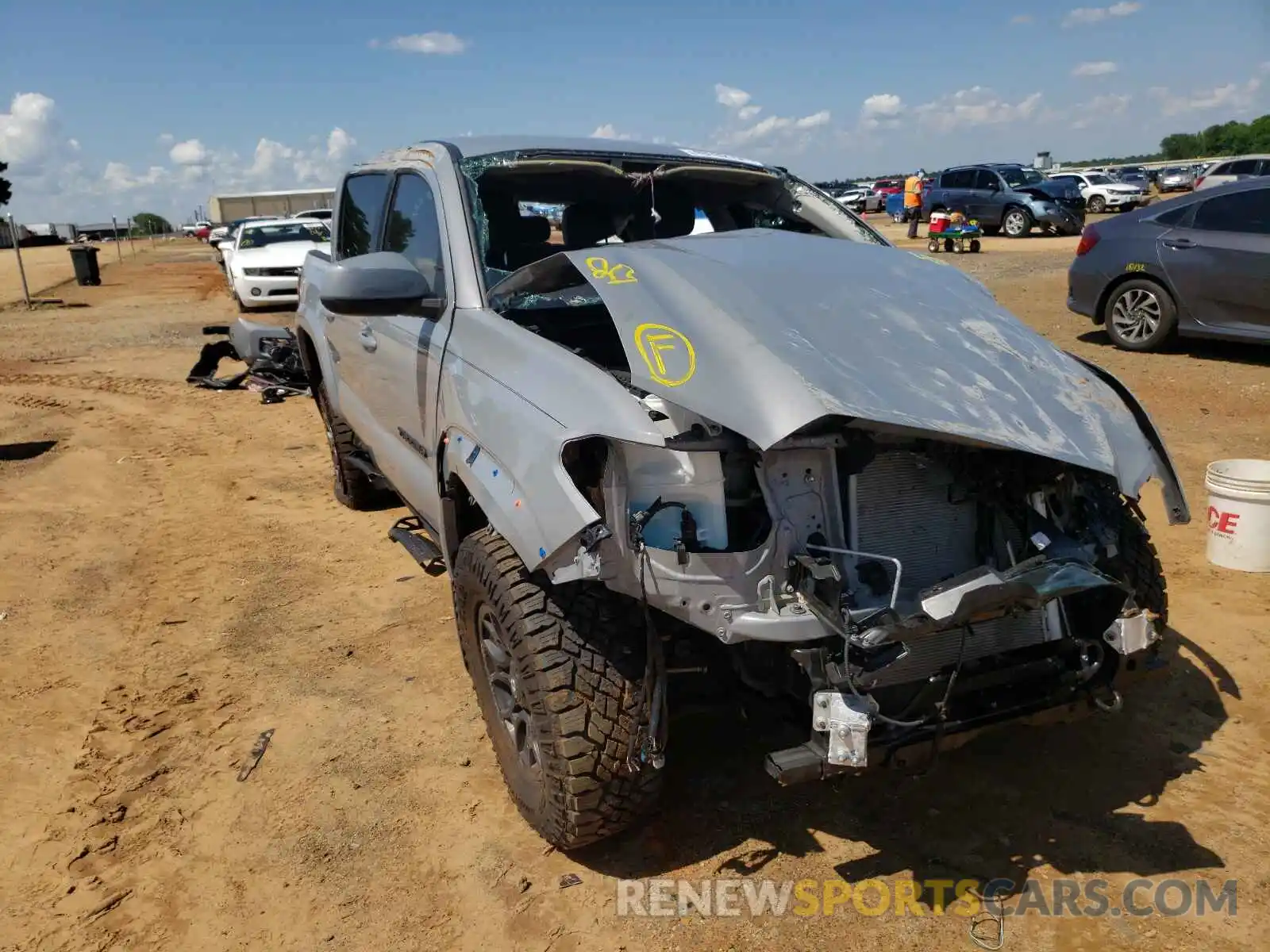 1 Photograph of a damaged car 5TFAZ5CN0MX104810 TOYOTA TACOMA 2021