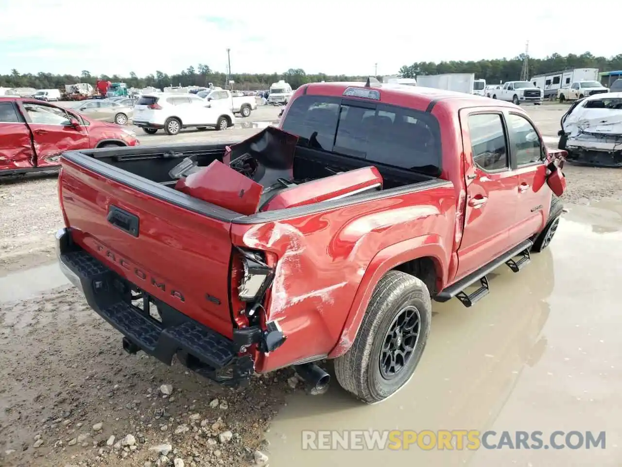 4 Фотография поврежденного автомобиля 5TFAZ5CN0MX113975 TOYOTA TACOMA 2021