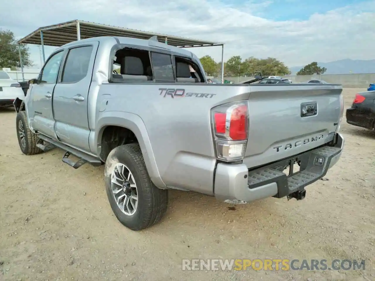 3 Photograph of a damaged car 5TFAZ5CN0MX114673 TOYOTA TACOMA 2021