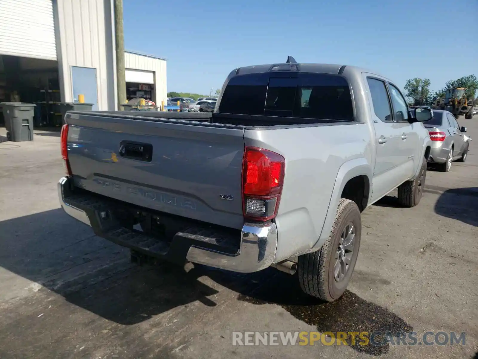 4 Фотография поврежденного автомобиля 5TFAZ5CN1MX100474 TOYOTA TACOMA 2021