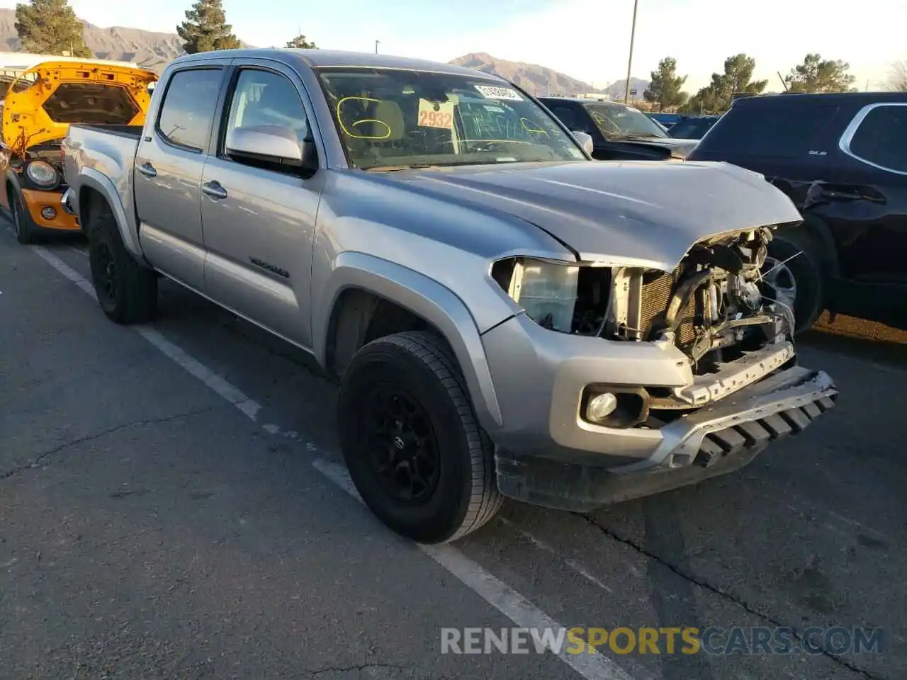 1 Photograph of a damaged car 5TFAZ5CN1MX105691 TOYOTA TACOMA 2021