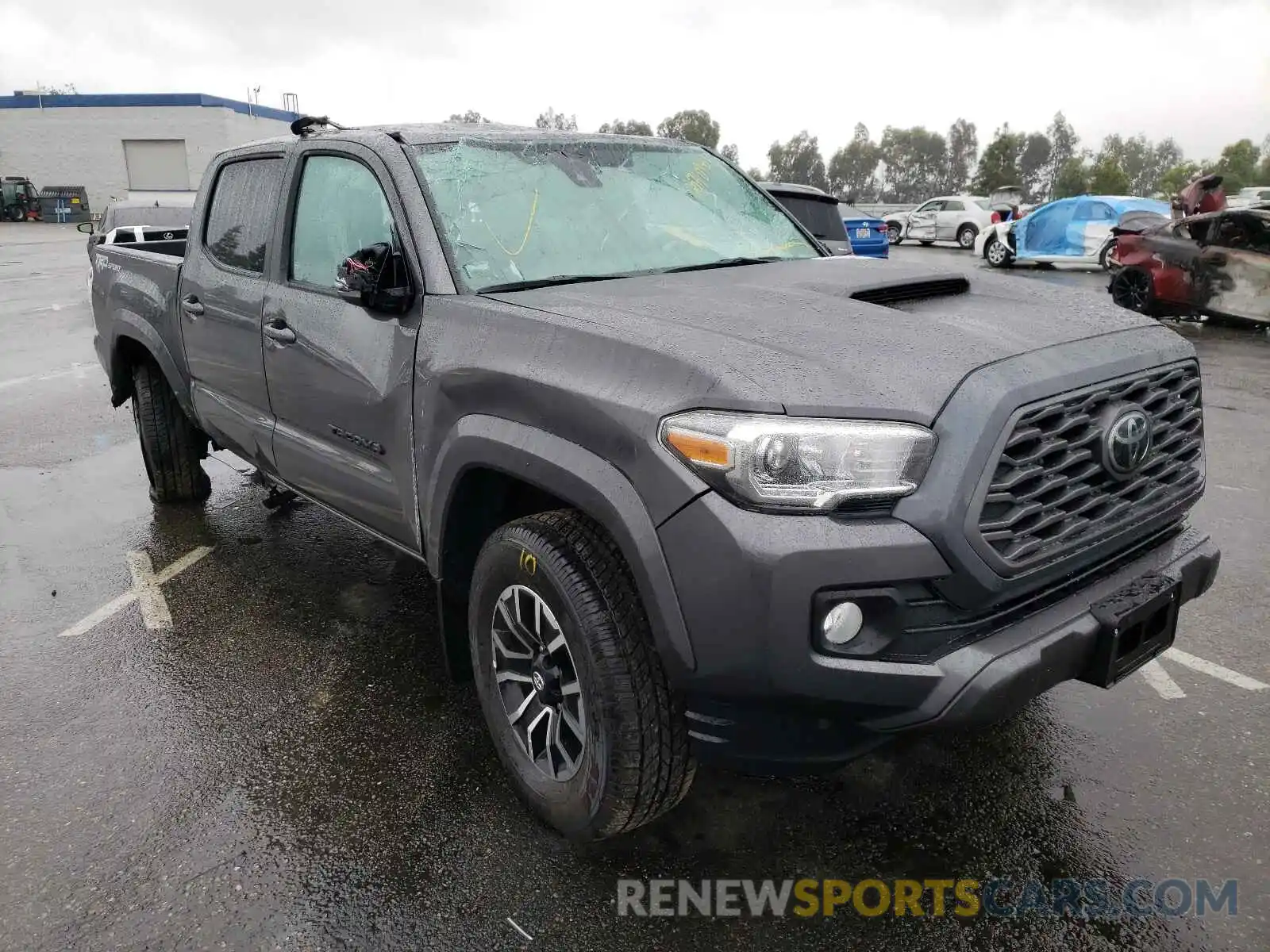 1 Photograph of a damaged car 5TFAZ5CN1MX111135 TOYOTA TACOMA 2021